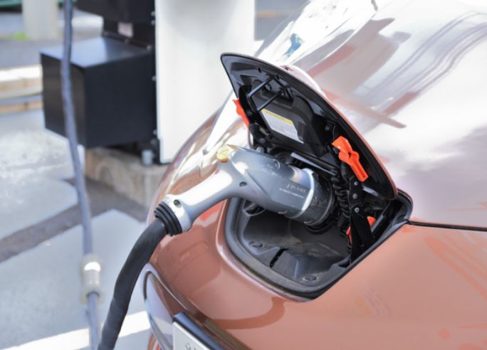 蓄電池・EV充電器